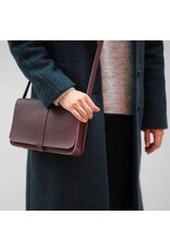 Keecie Off Duty, Aubergine