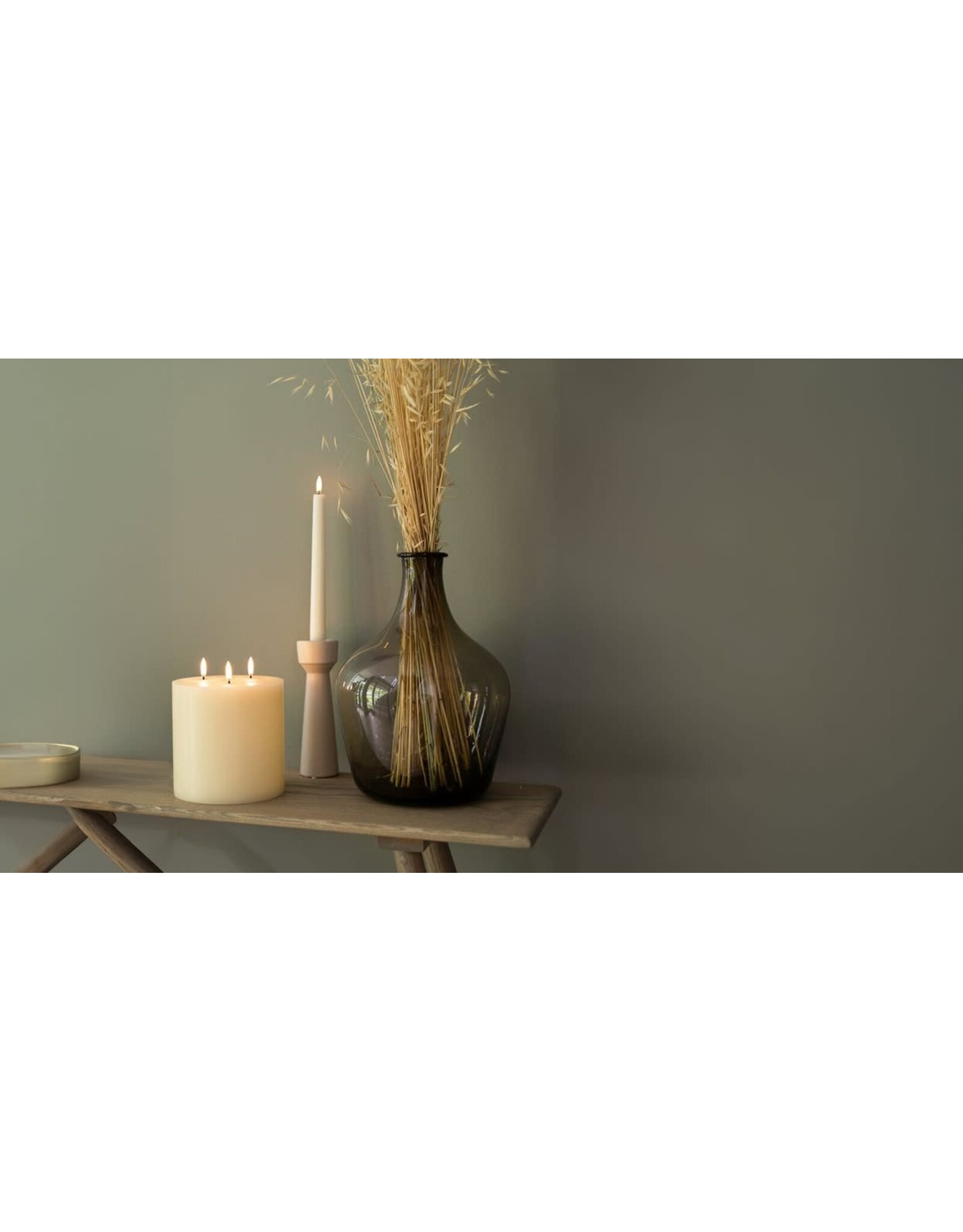 Uyuni Led Pillar Kaars, Triple flame - Ivory - 15x15 cm