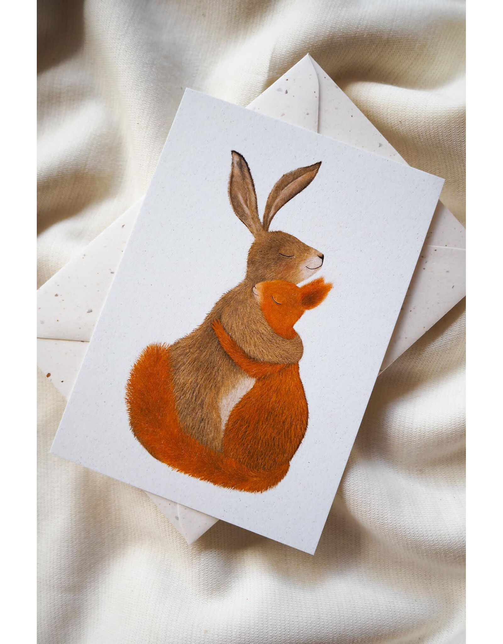 getekenddoorzusje Wenskaart - Cuddle - Postkaart + Envelop