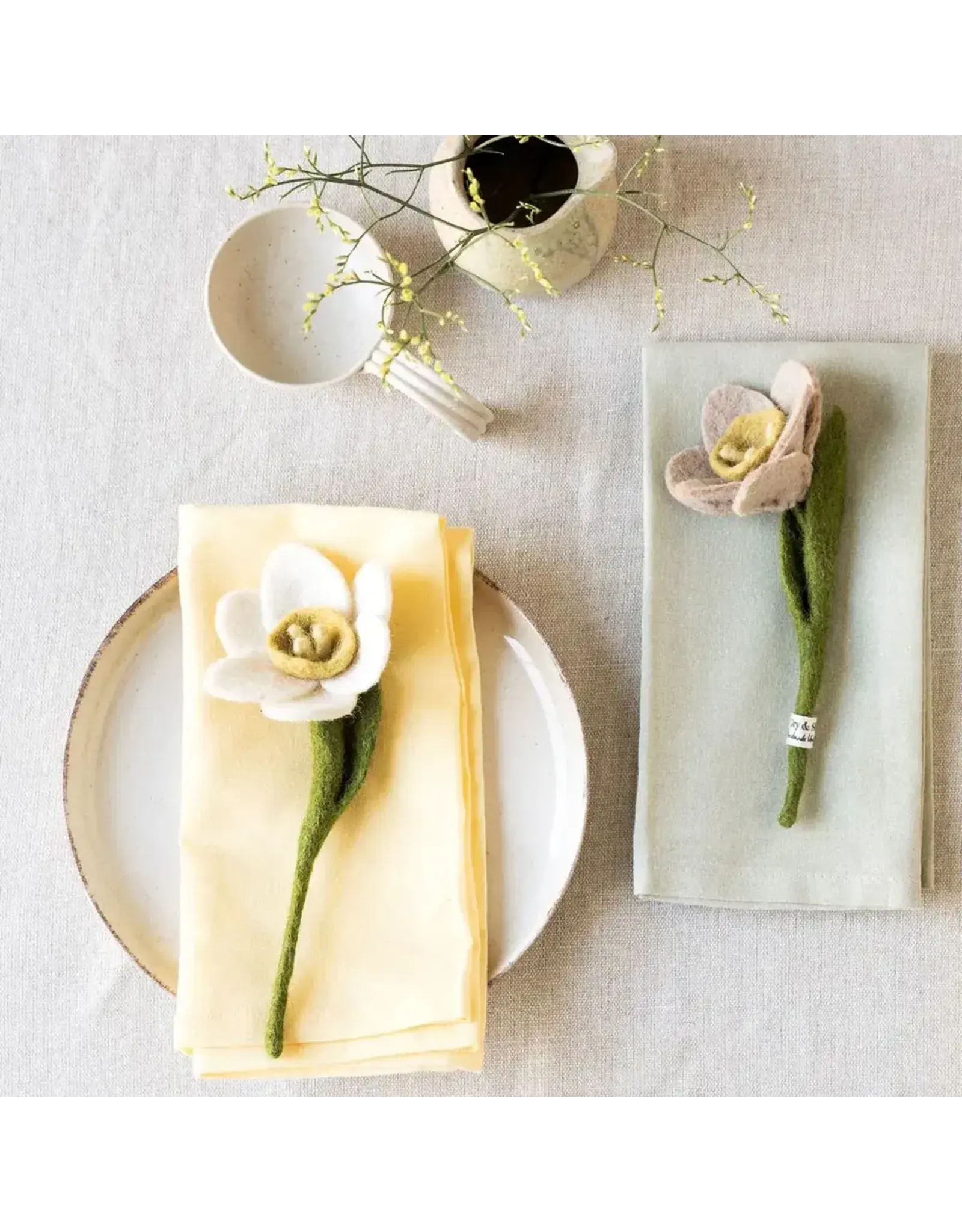 Gry & Sif Vilten Bloem - Daffodil, Wit - 18cm