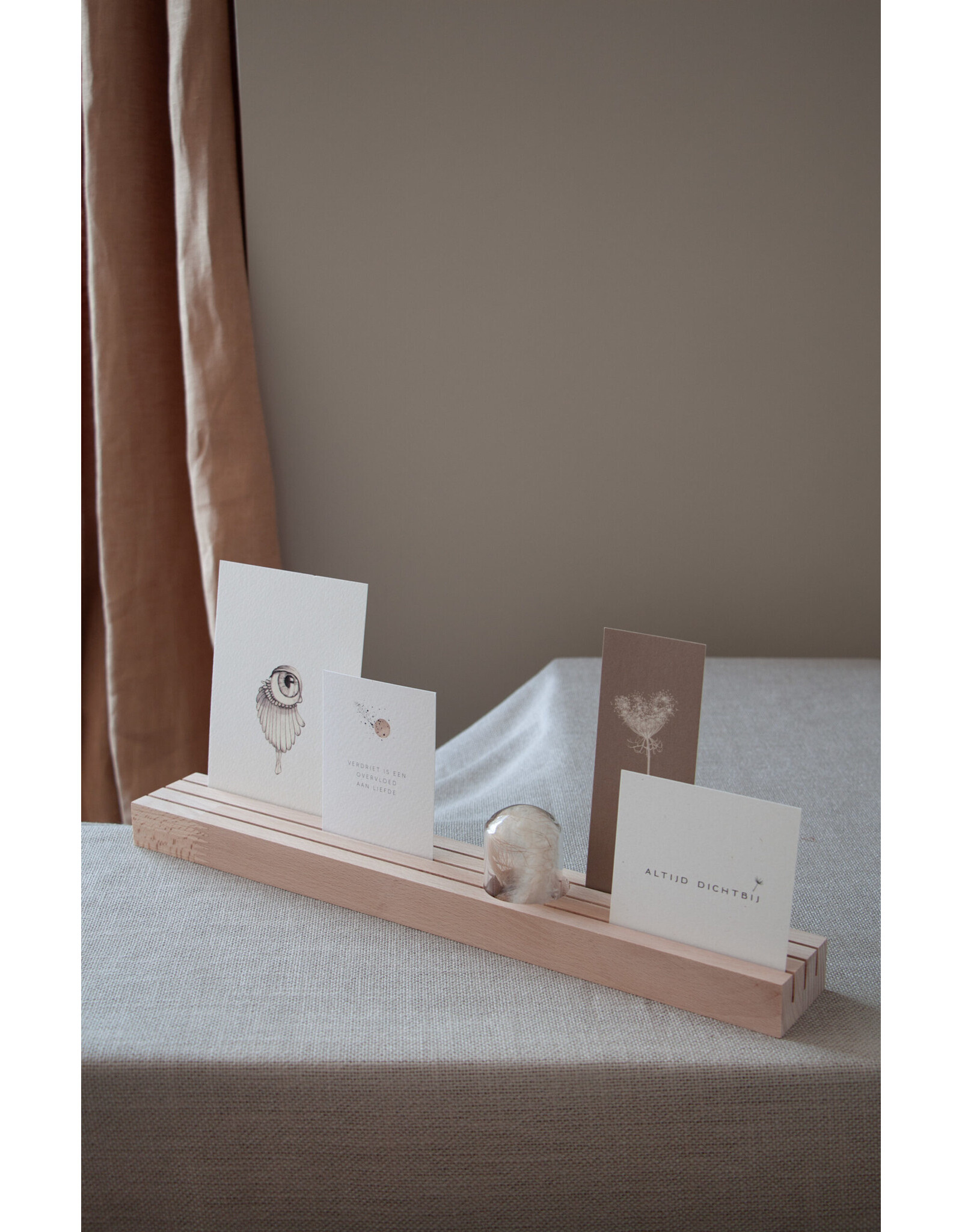 Roosmarijn Knijnenburg Hold it + Abundance