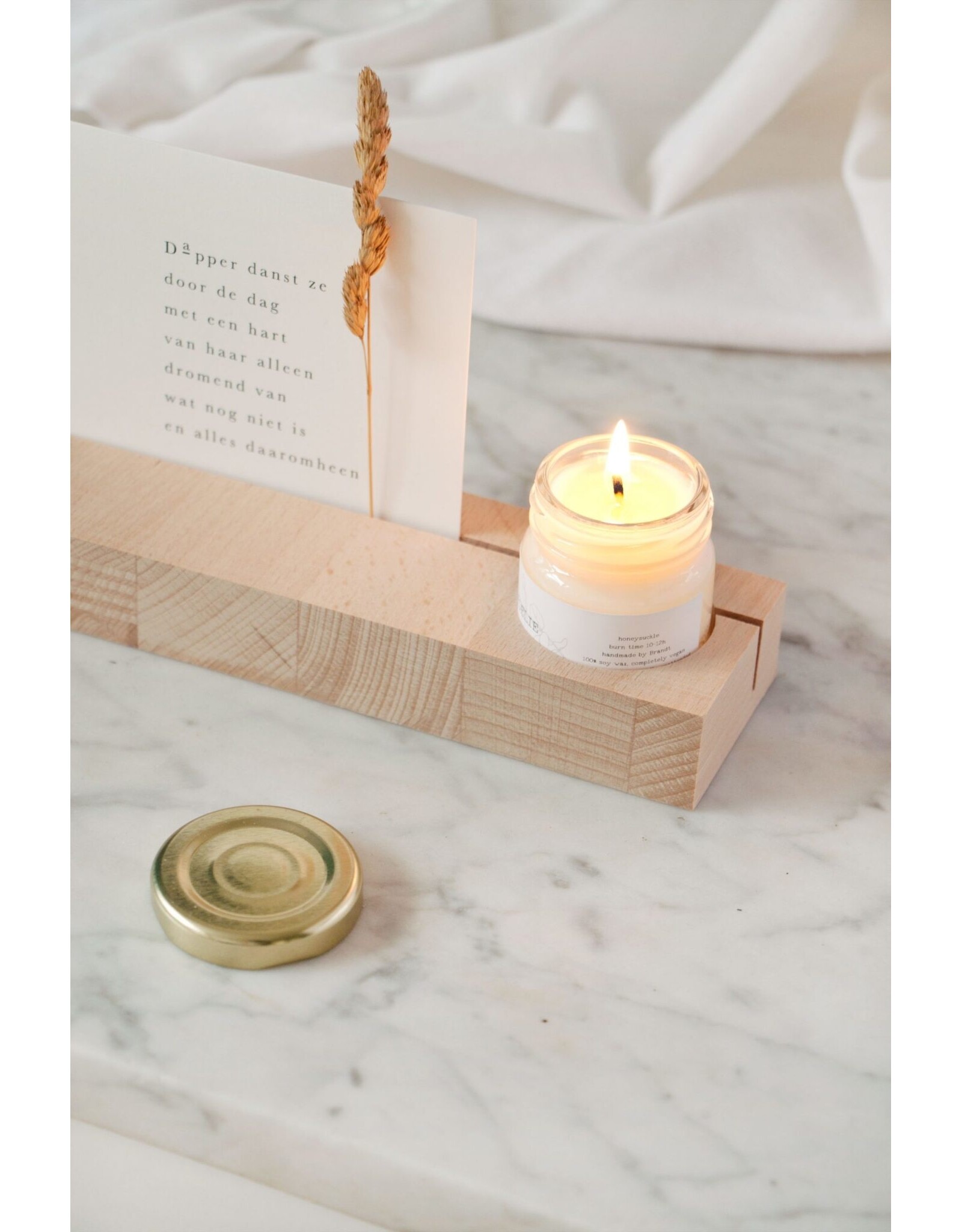 Roosmarijn Knijnenburg Hold it +