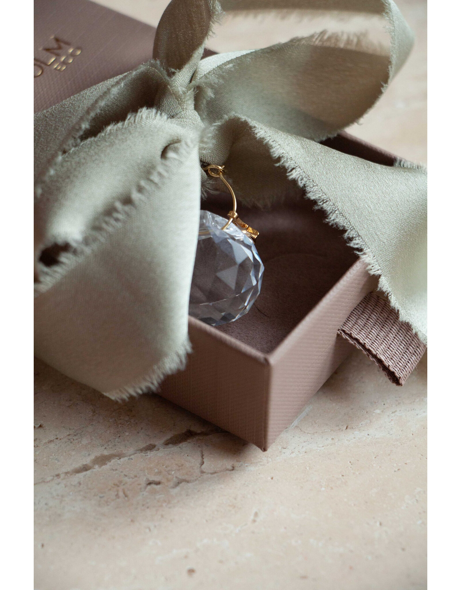 Roosmarijn Knijnenburg Zonnevanger, Klein lichtje - Salie groen