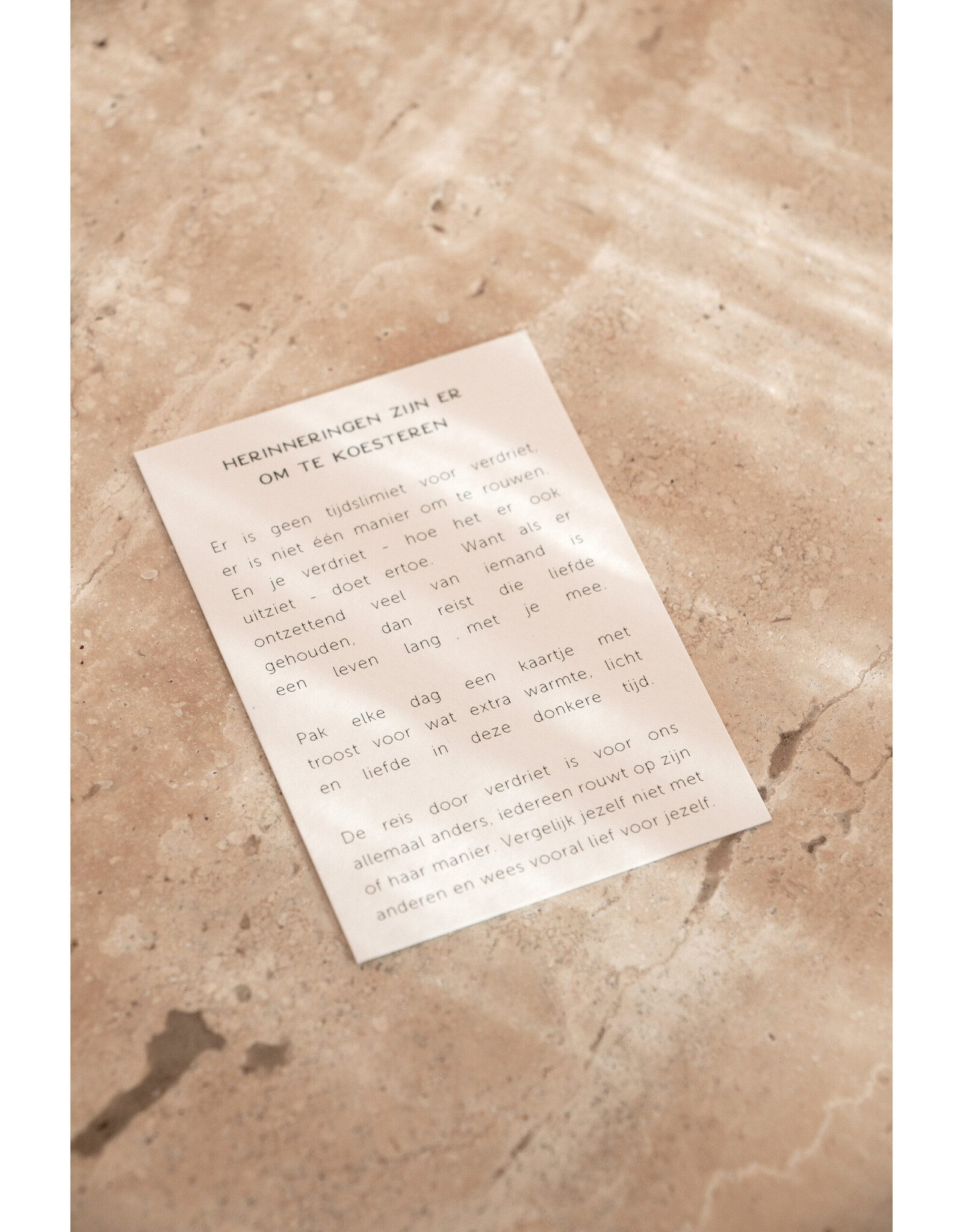 Roosmarijn Knijnenburg Doosje Gemis, Kaartjes