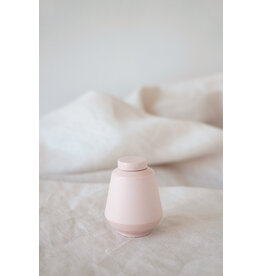 Roosmarijn Knijnenburg Urn - Nude - B 4,5 cm x H 6 cm