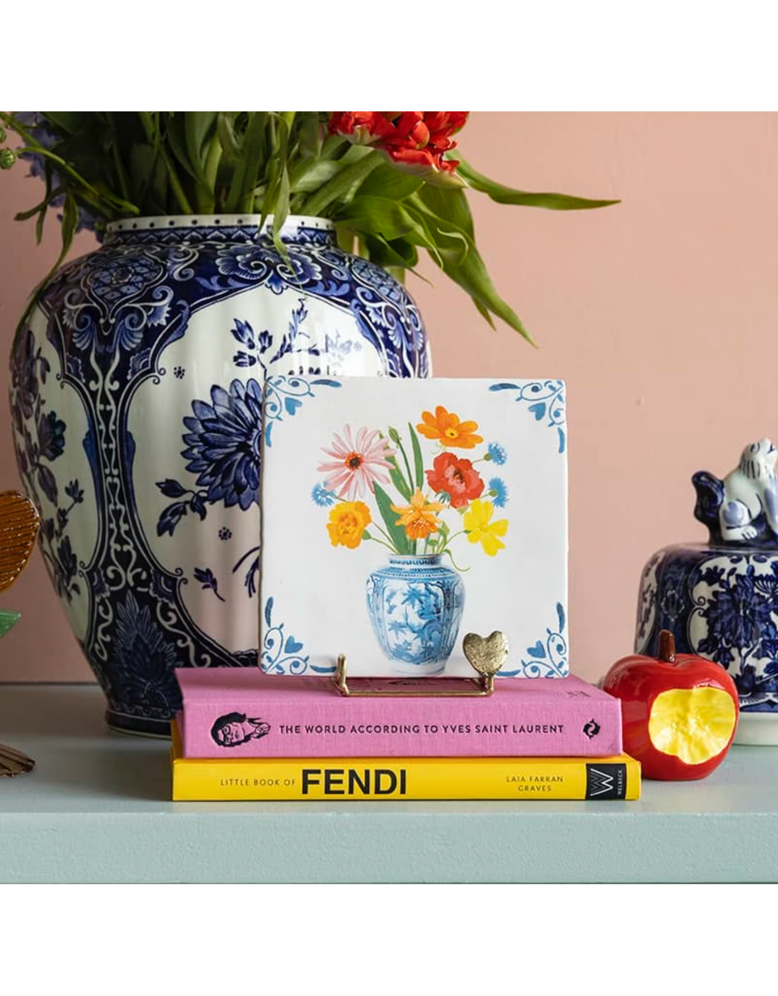 Storytiles Tegel - A vase of love & bliss