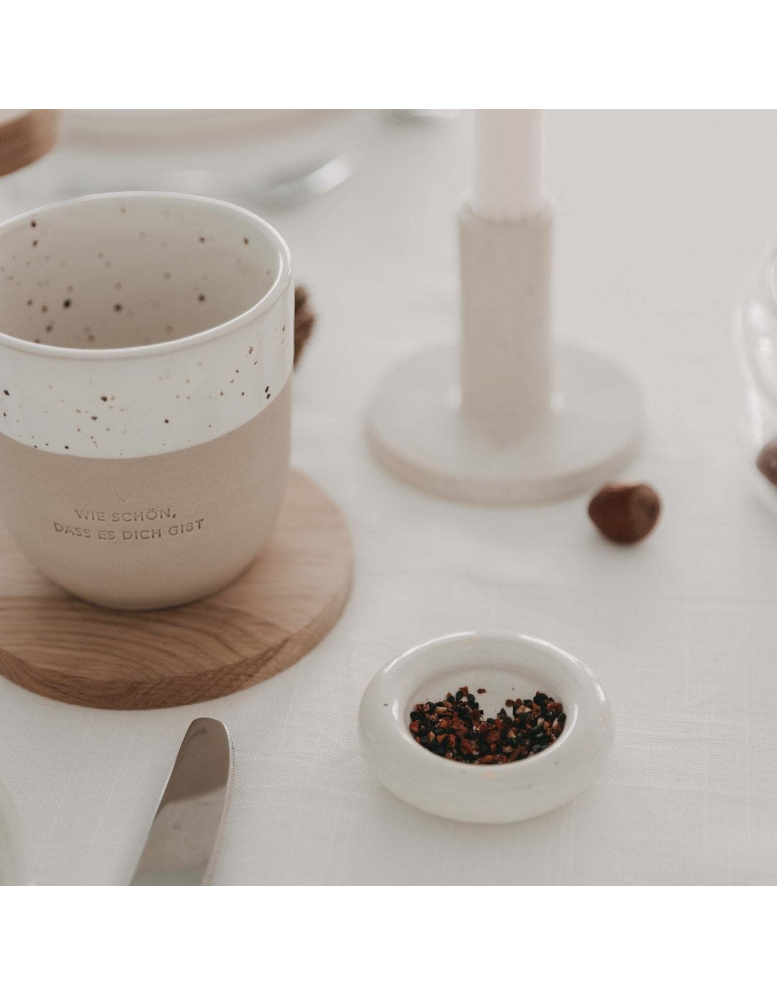 Eulenschnitt Eierdopje, Calma