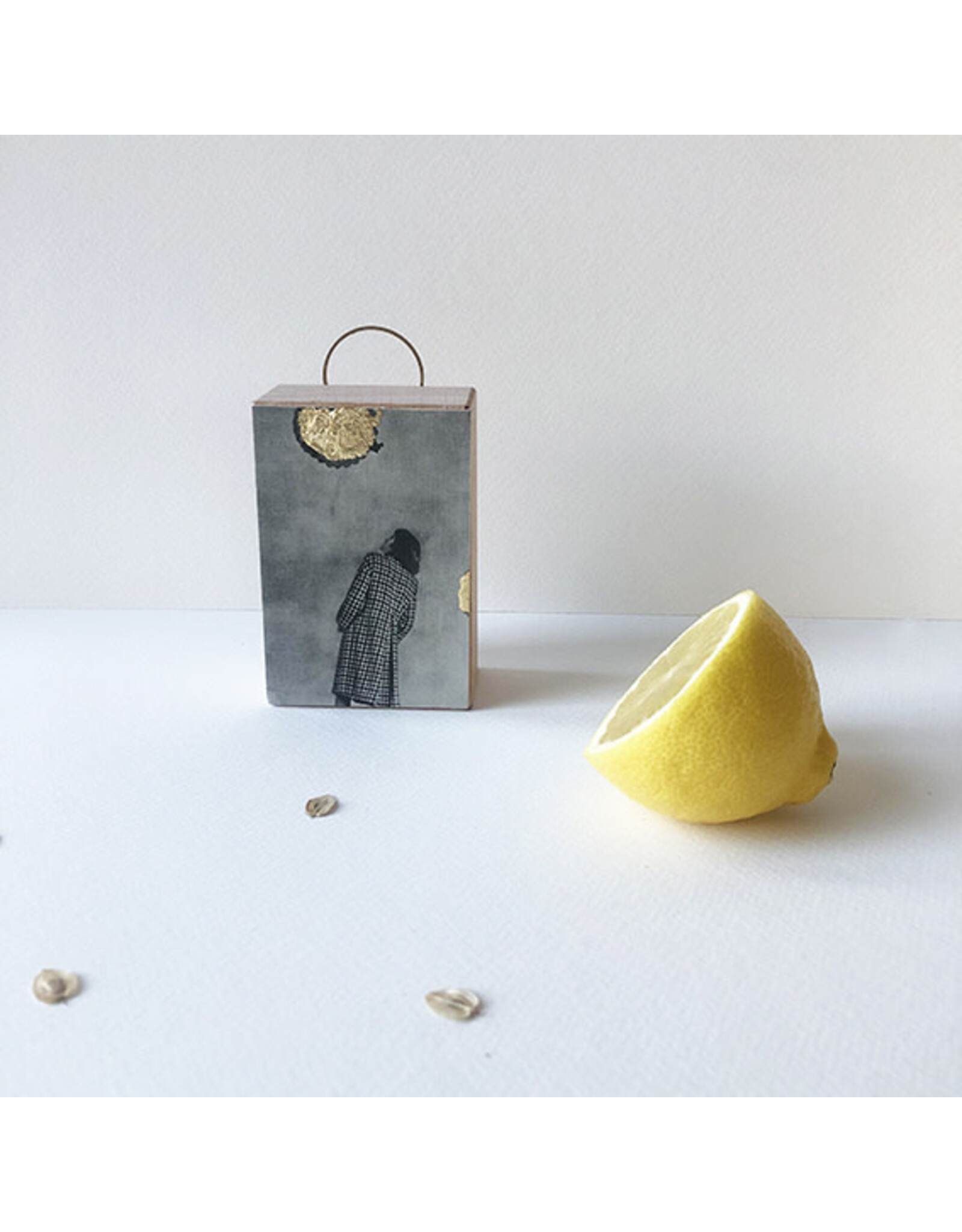 Studio The Cube Studio The Cube - Parachute - 6x9x3 cm