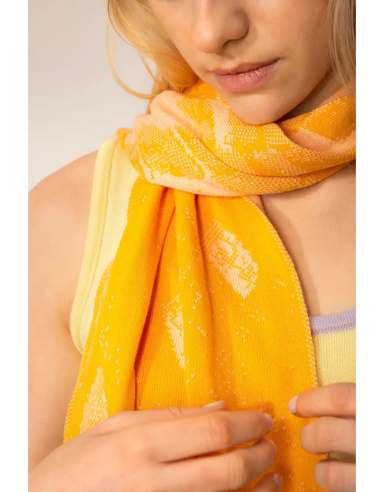 Wolvis Wolvis SS26 -  Saturni, Midi - Corn - 150x25 cm