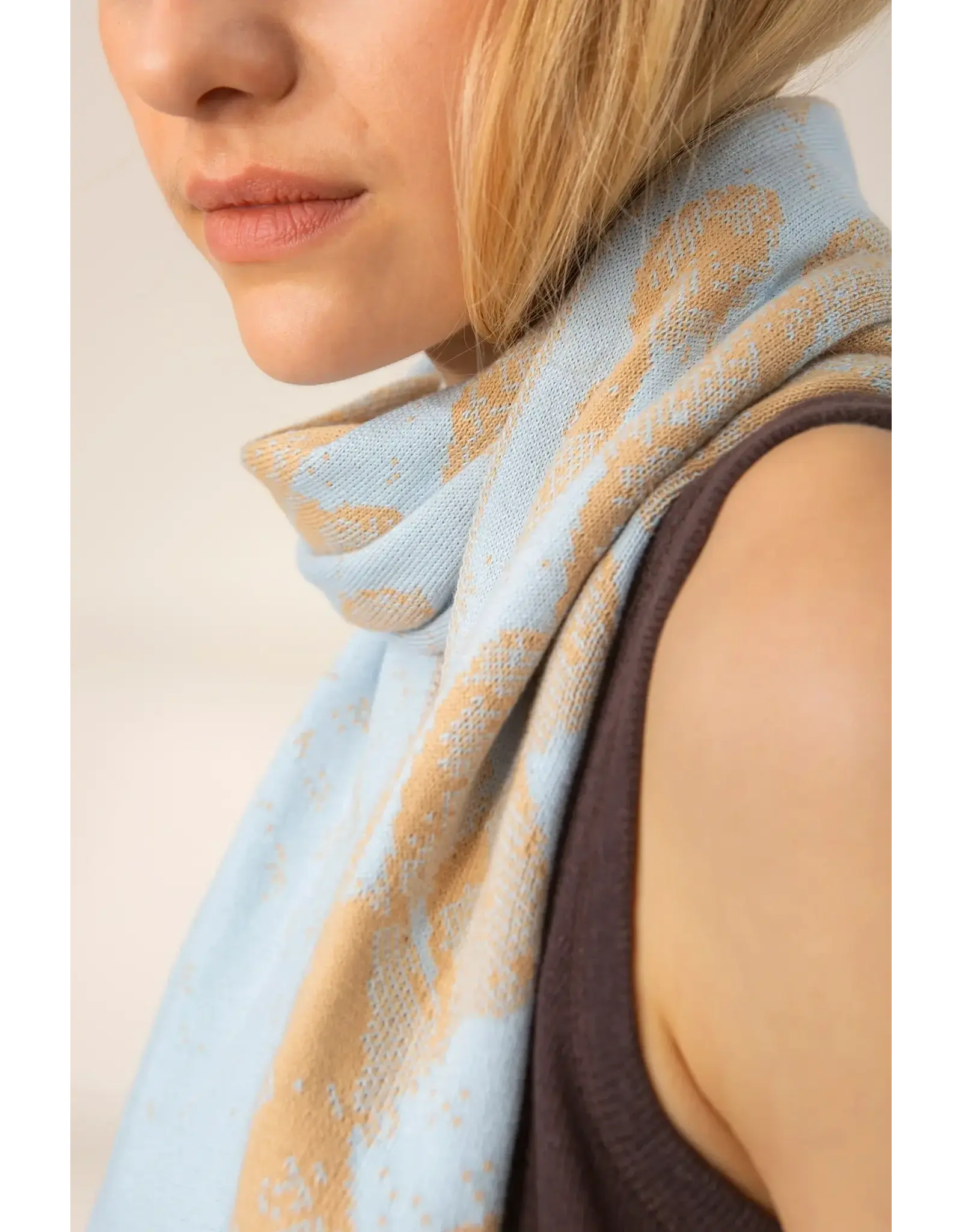 Wolvis Wolvis SS26 -  Saturni, Midi - Light Blue - 150x25 cm