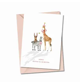 Atelier Moomade Wenskaart - Hoera feesten als de beesten - Postkaart + Envelop