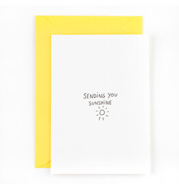 Studio Flash Wenskaart - Sending you sunshine - Letterpress Kaart + Envelop