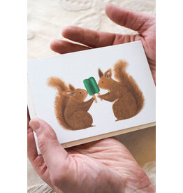 getekenddoorzusje Wenskaart - Eekhoorns met Dubbel ijsje - Postkaart + Envelop