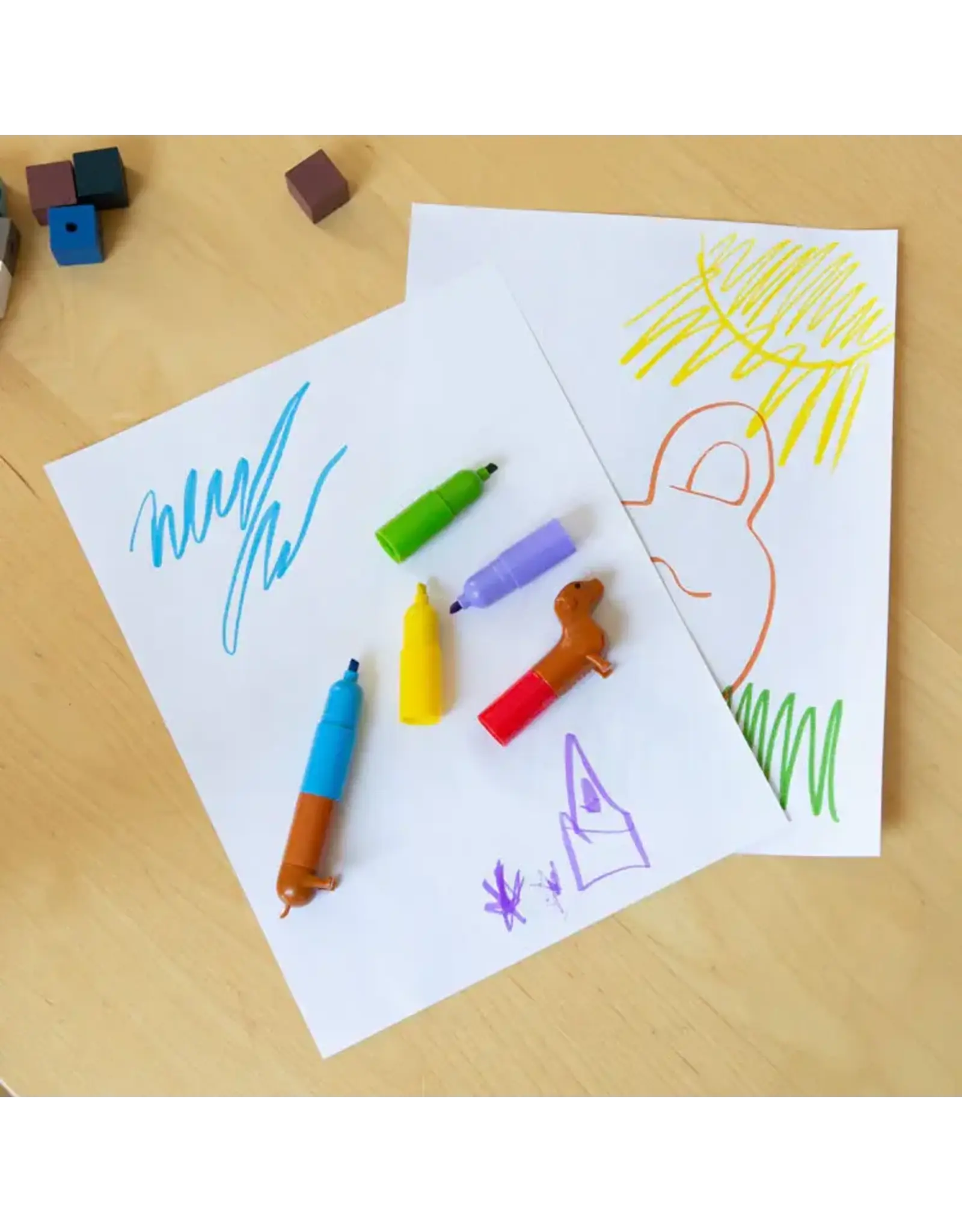 Kikkerland Regenboog Teckel, Marker