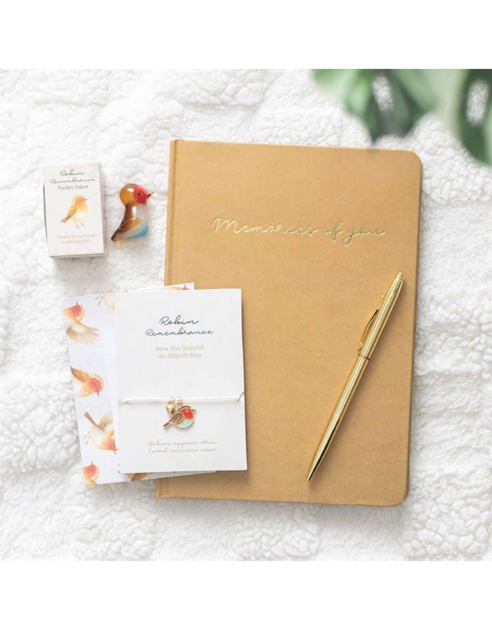 Don Estilo Doosje met Glazen Roodborstje - 6x3x4cm