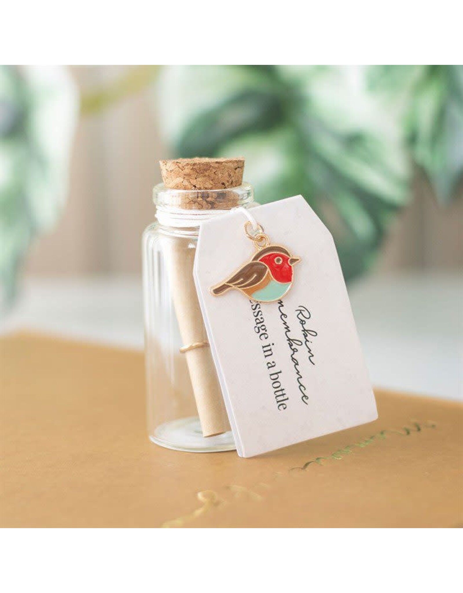 Don Estilo Herinneringsflesje, Roodborstje