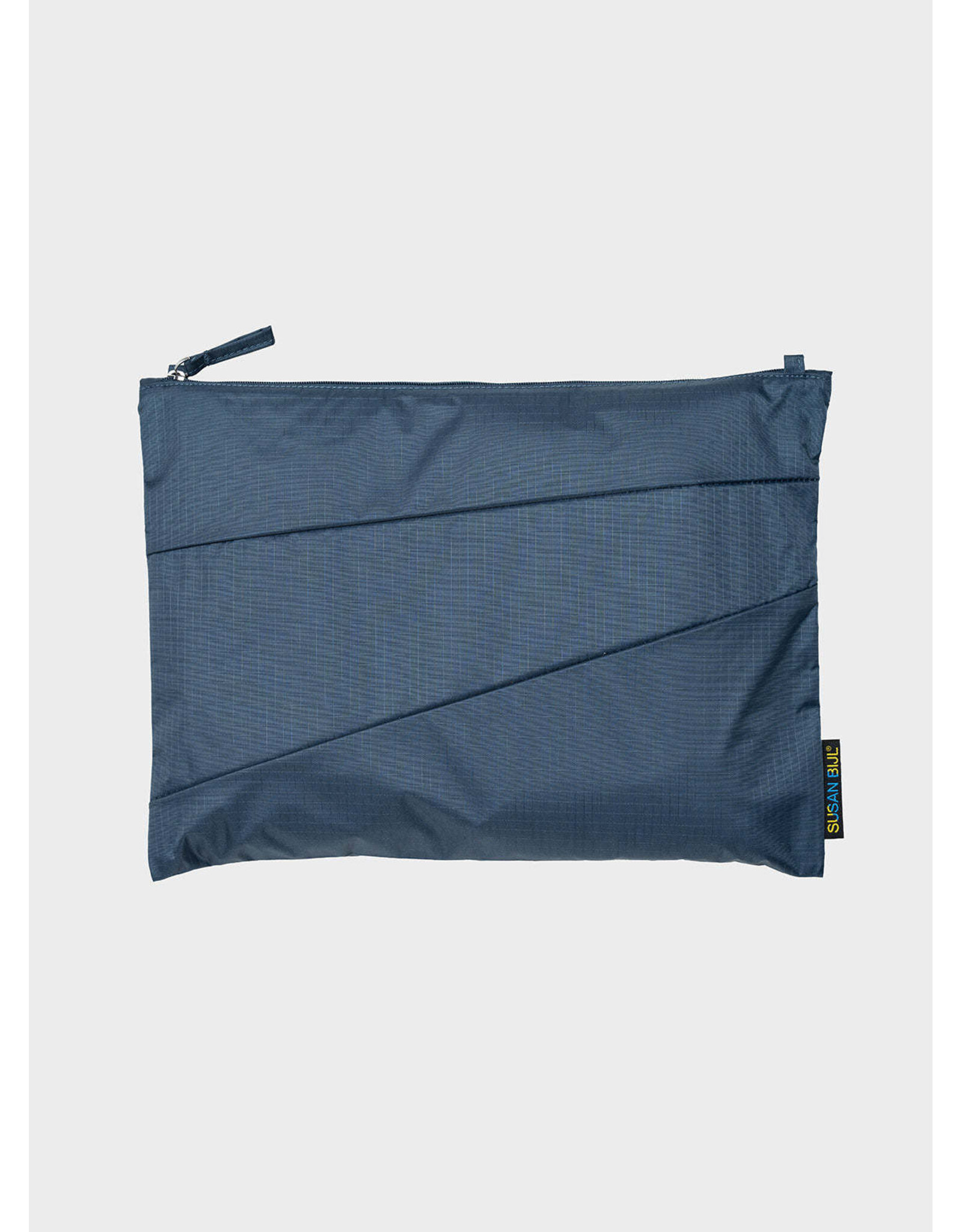 Susan Bijl Pouch L, Mono Tornado - 35 x 25cm