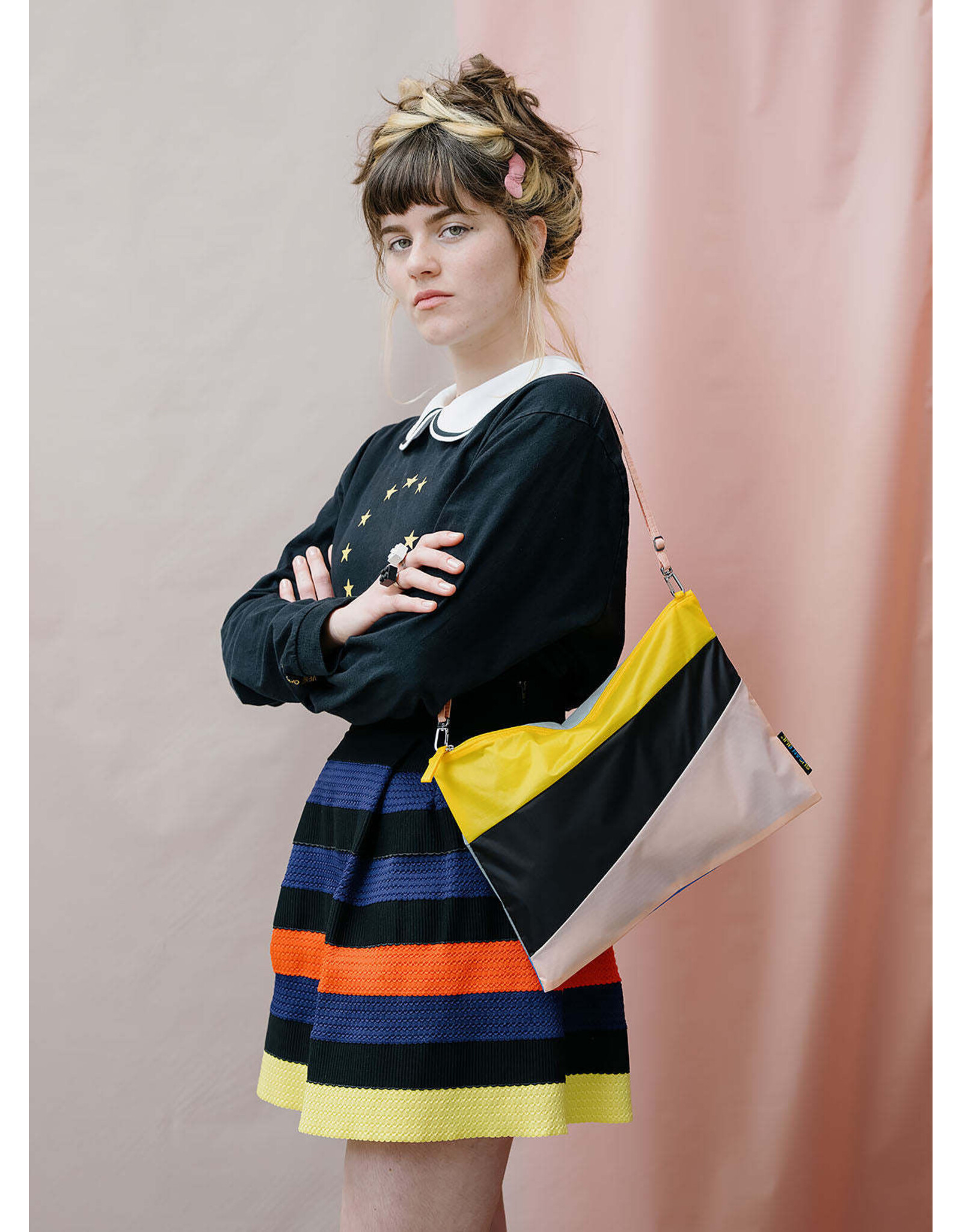 Susan Bijl Pouch L, Multi Black - 35 x 25cm