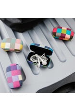 Kikkerland Geruite Travelcase - 8,4x4,8x3,1 cm