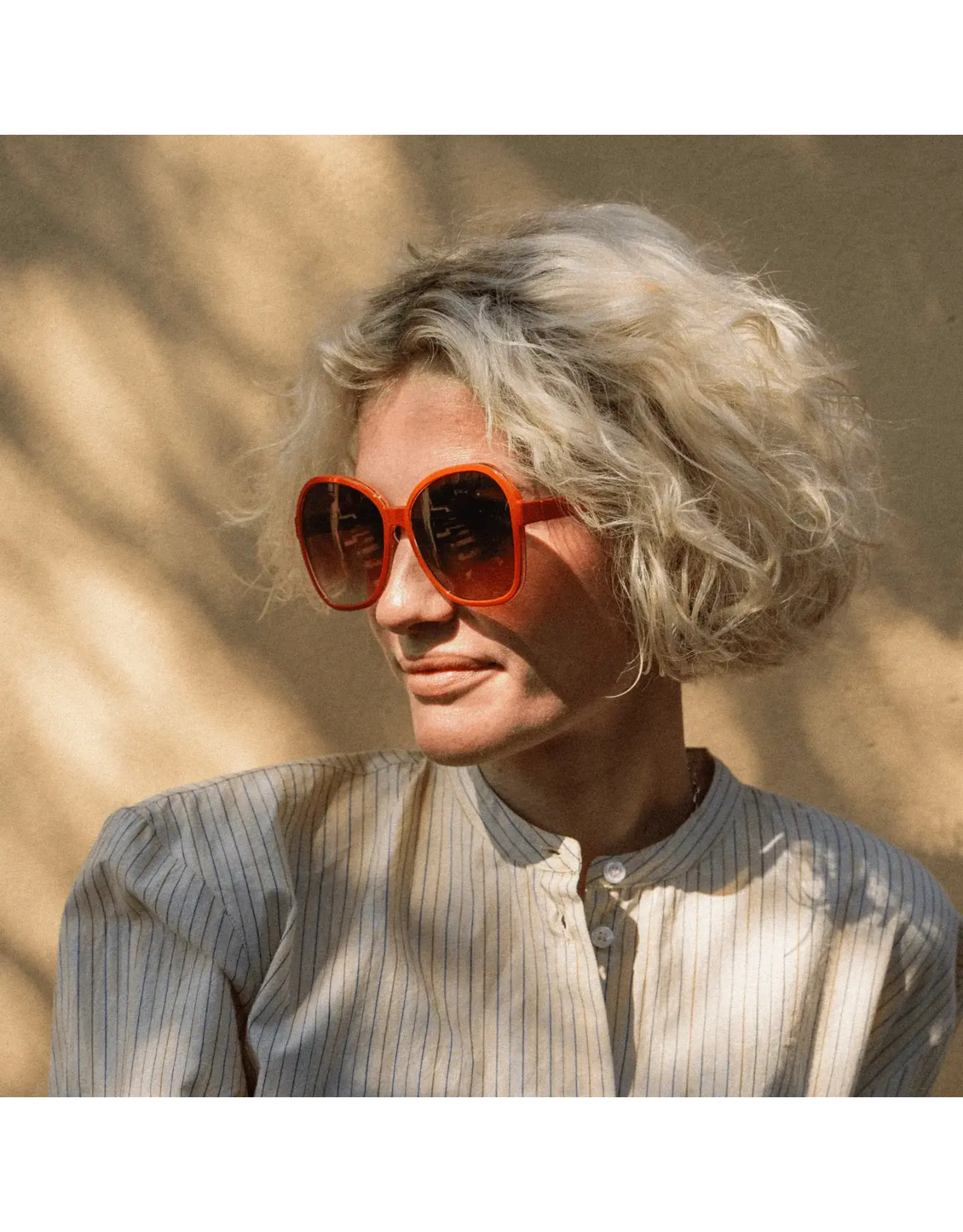 Have a look Zonnebril, Butterfly - Burnt Orange