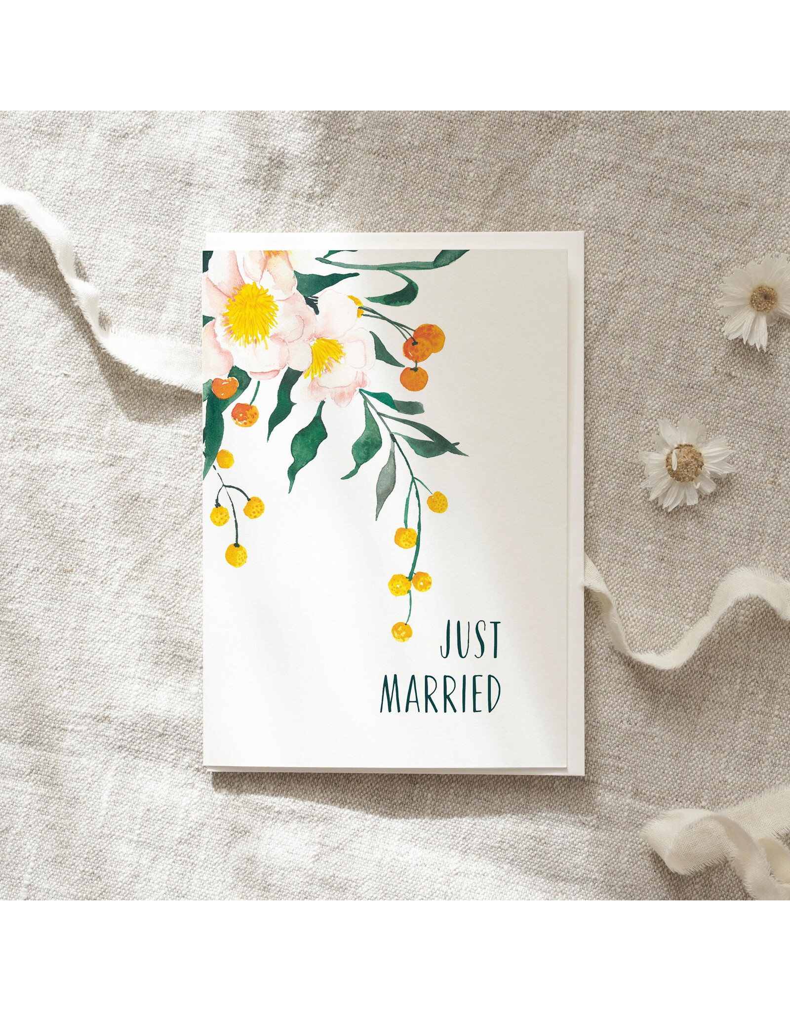 Leo La Douce Wenskaart -  Flowers, Just Married - Dubbele kaart + Envelop