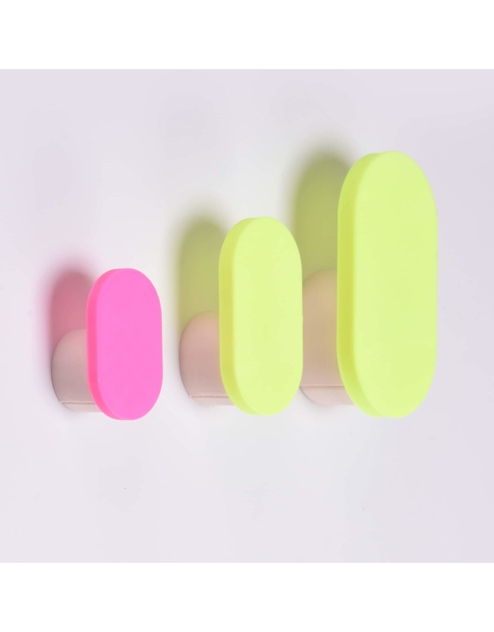 Studio Harm & Elke Printed Hook L , 11. Neon Pink - 6,5 x 3,5cm