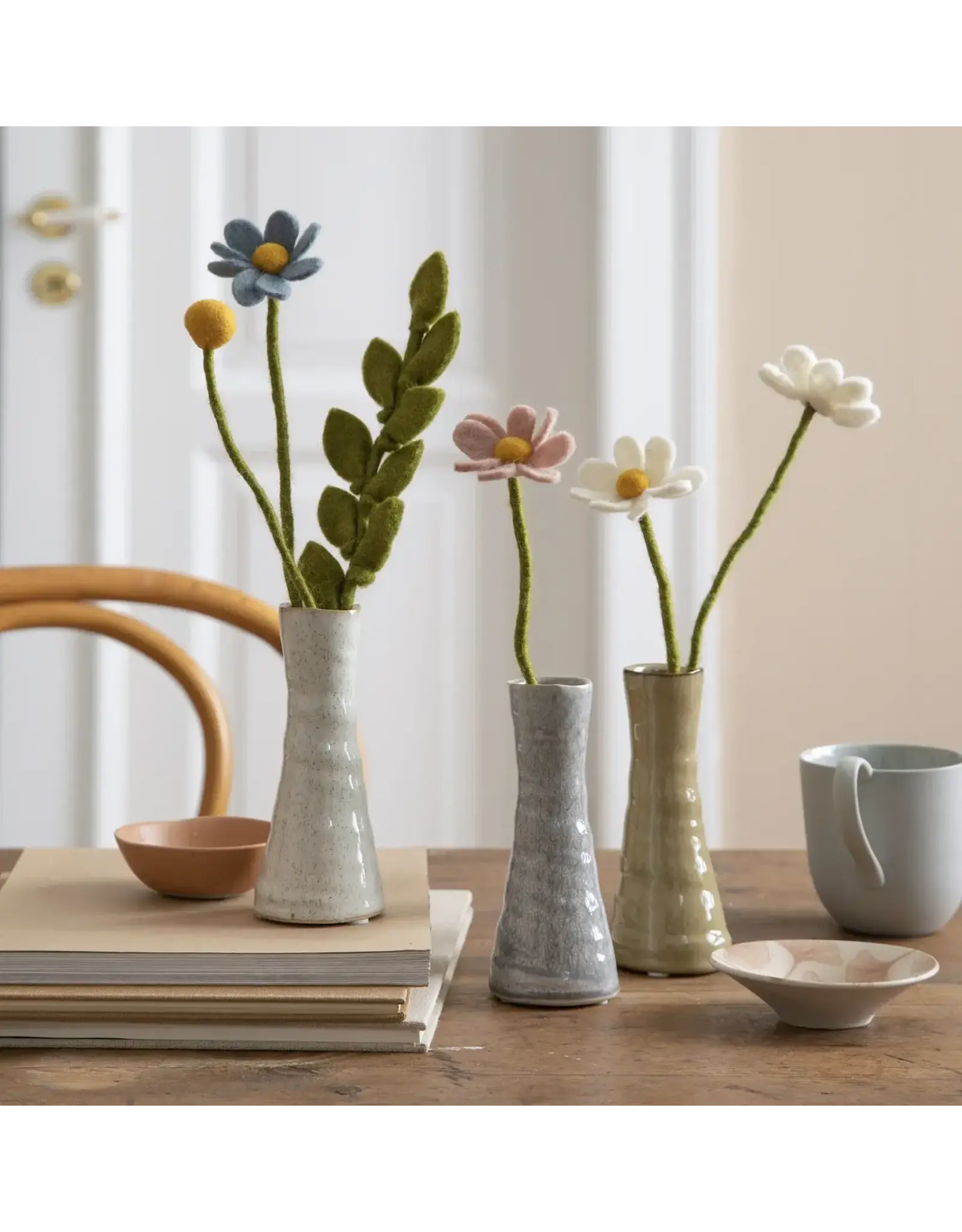 Gry & Sif Vilten Bloem - Simple Flower, White - 34cm
