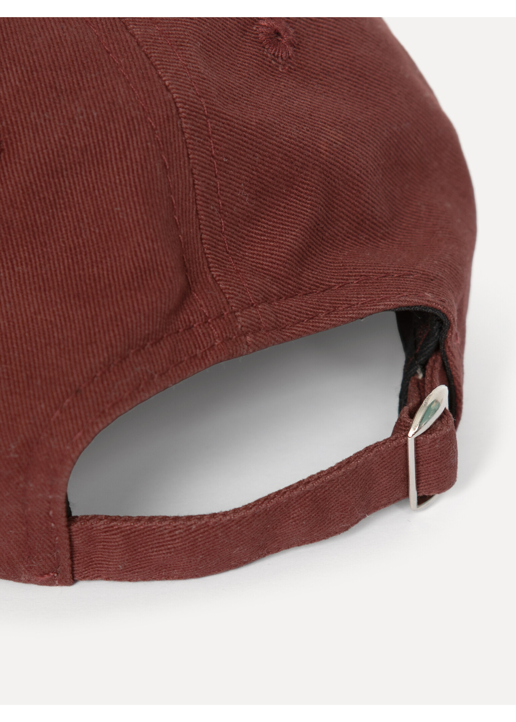 LES SOEURS LS POPPY CAP BURGUNDY CLUB CALABASAS