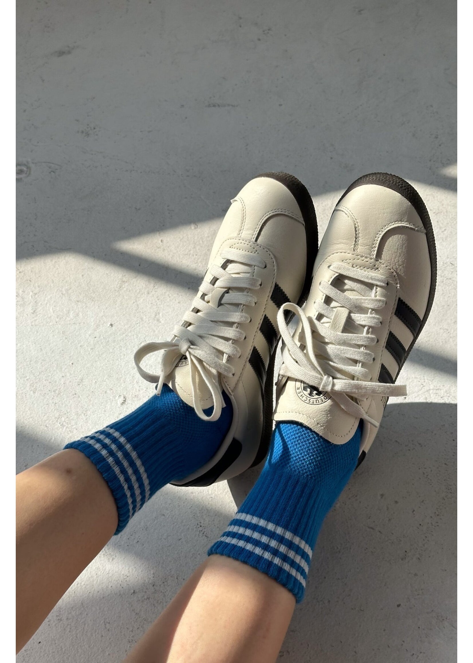 LE BON SHOPPE GIRLFRIEND SOCKS ROYAL BLUE