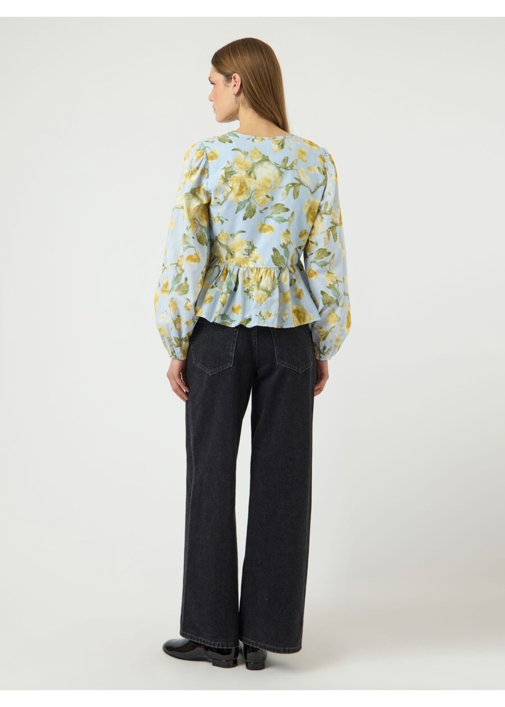 YAS YASEBBA LS TOP NOOS SKYWAY MATIRA