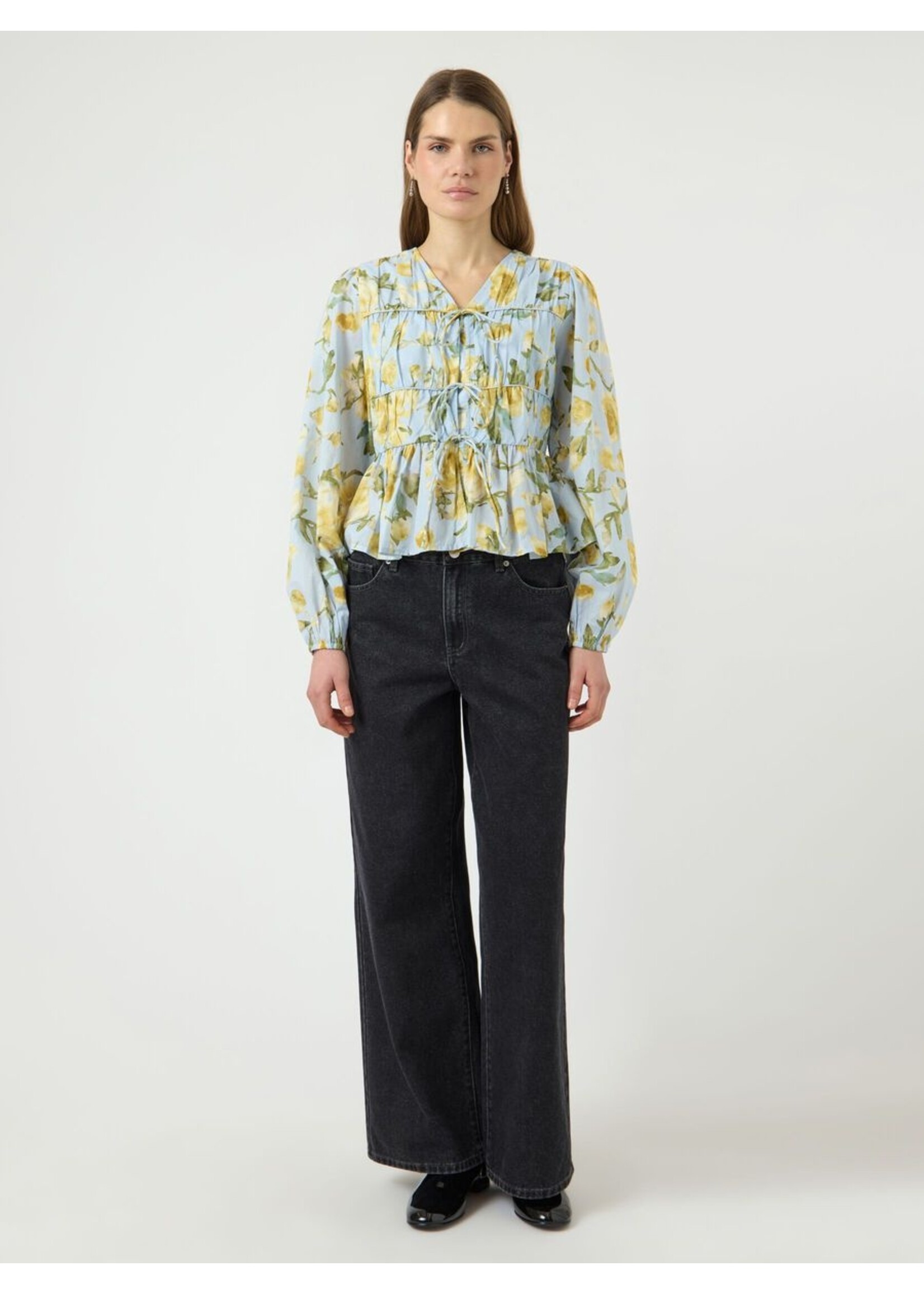 YAS YASEBBA LS TOP NOOS SKYWAY MATIRA