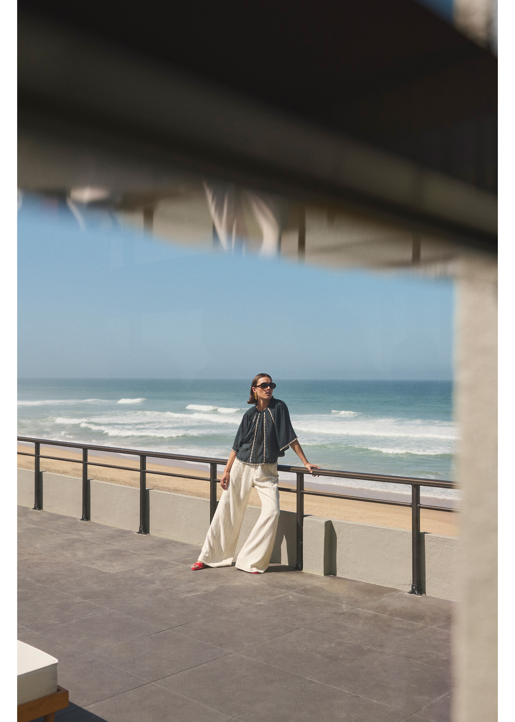 BY-BAR BB EMMI EMBRODERY BLOUSE CHARCOAL