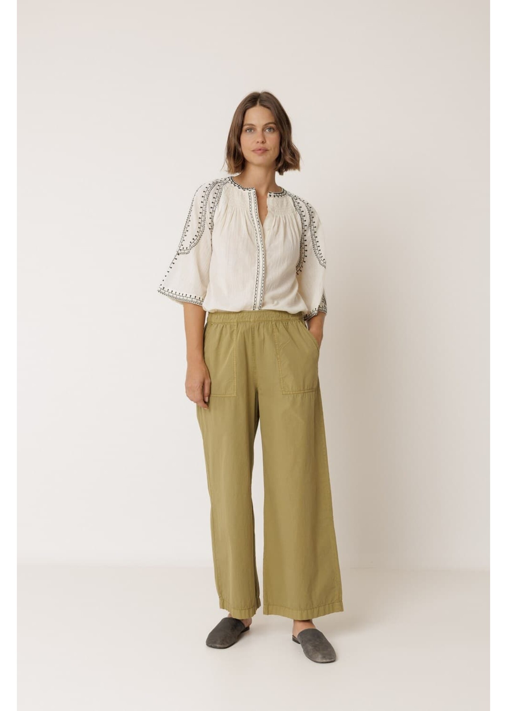 INDI & COLD IC MATEO PANT MANZANA CC327