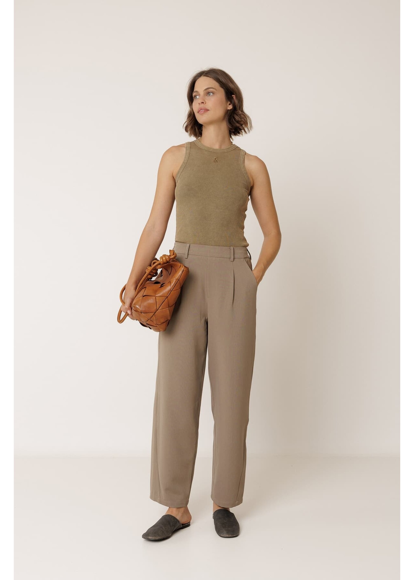 INDI & COLD IC TOP KHAKI NM410