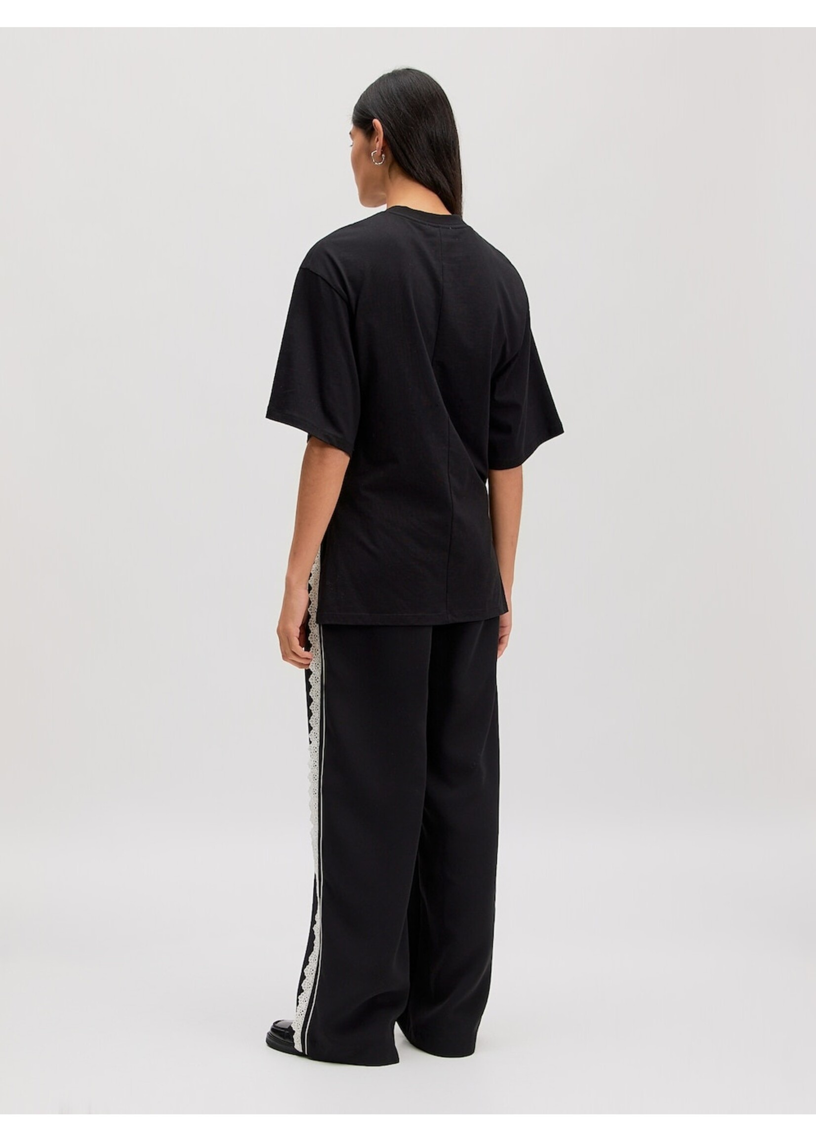 EDITED ED DERYA T-SHIRT SS BLACK