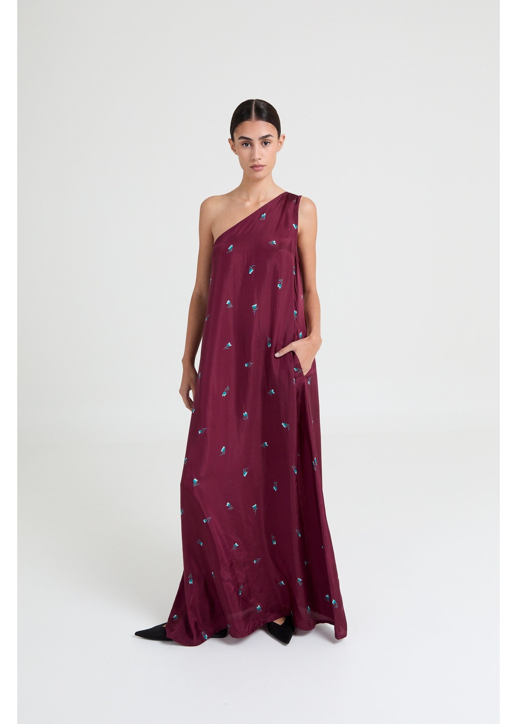 LIVTHELABEL LTL BIBI ONE SHOULDER DRESS BURGUNDY FLOWER PRINT