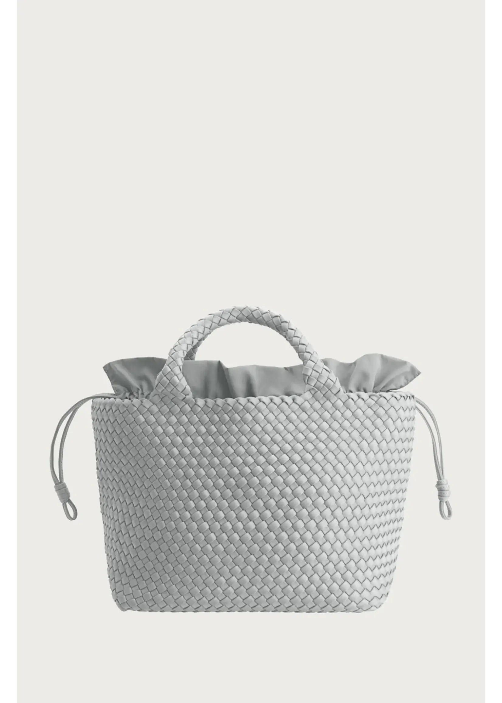 MARREA MA HANDTAS  MEDIUM SILVER SEASHELL