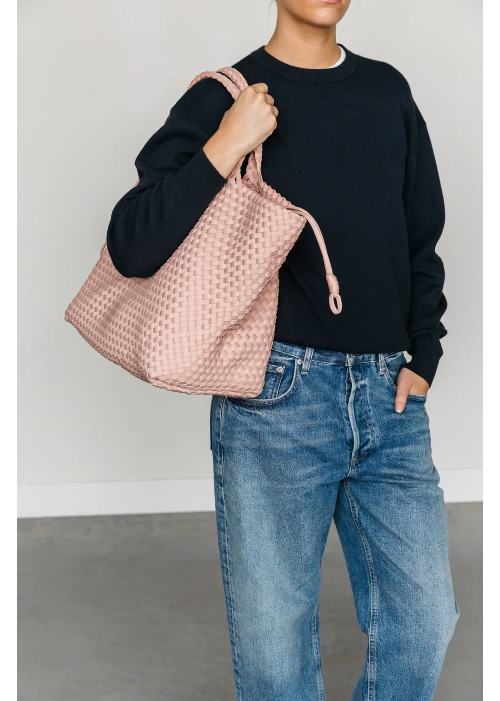 MARREA MA HANDTAS  LARGE PILLOW TALK