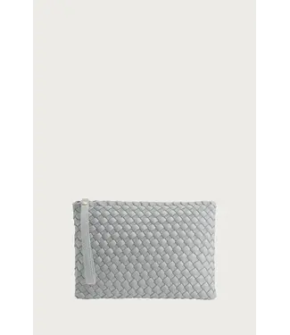 MARREA MA CLUTCH SILVER SANDSHELL