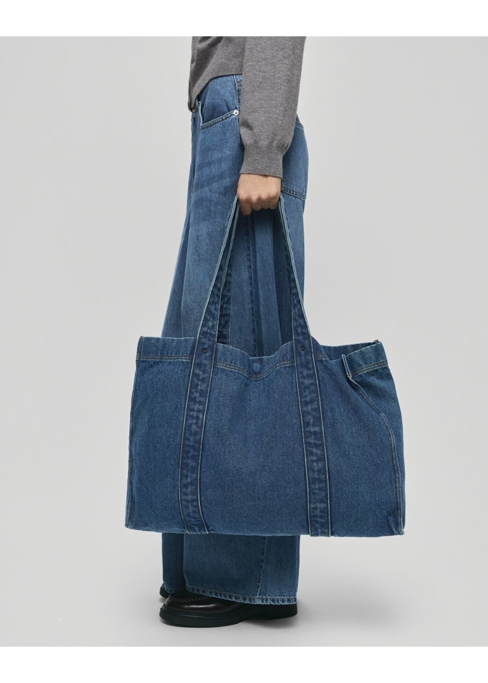 MOSS CPH MSCH DYLAN SHOPPER MID BLUE WASH