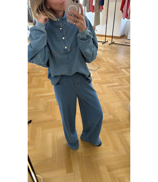 EDITED ED POLLY SWEATER DENIM WASH