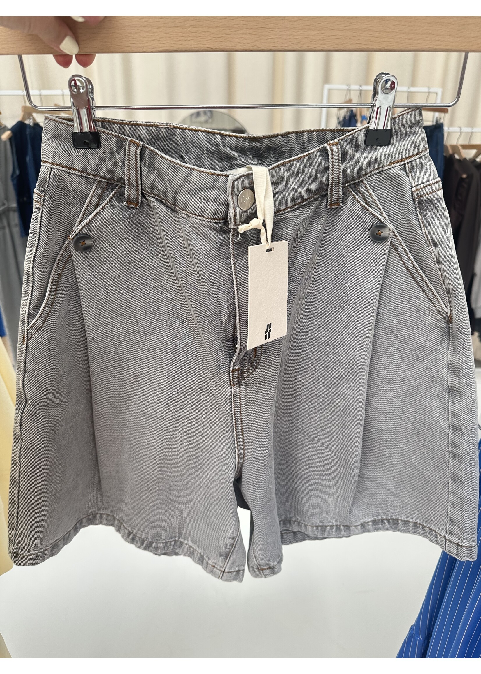 JIJI JI VINCENT BERMUDA GRIS