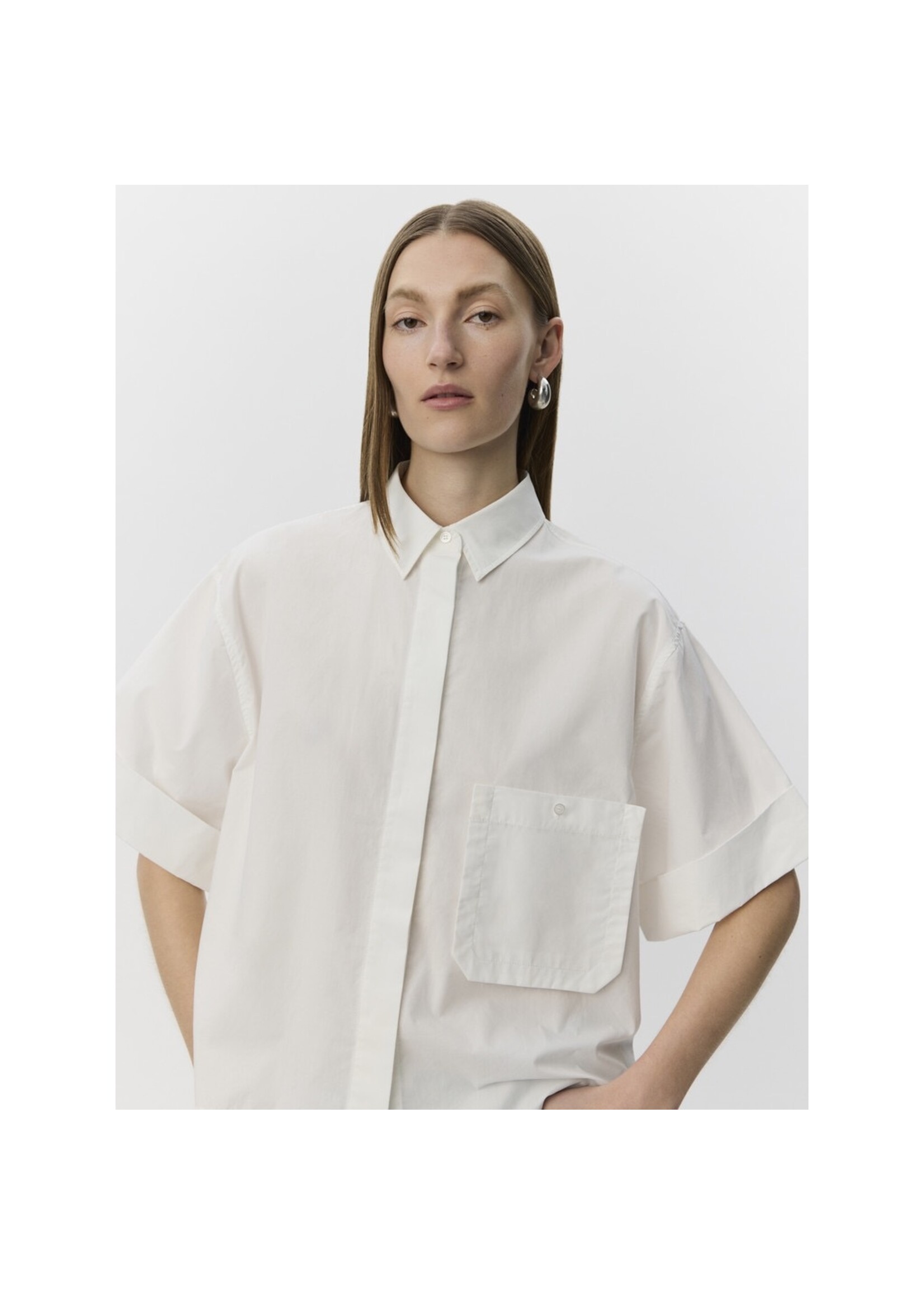 SOFIE SCHNOOR SS LEANASW SS SHIRT WHITE ALYSSUM