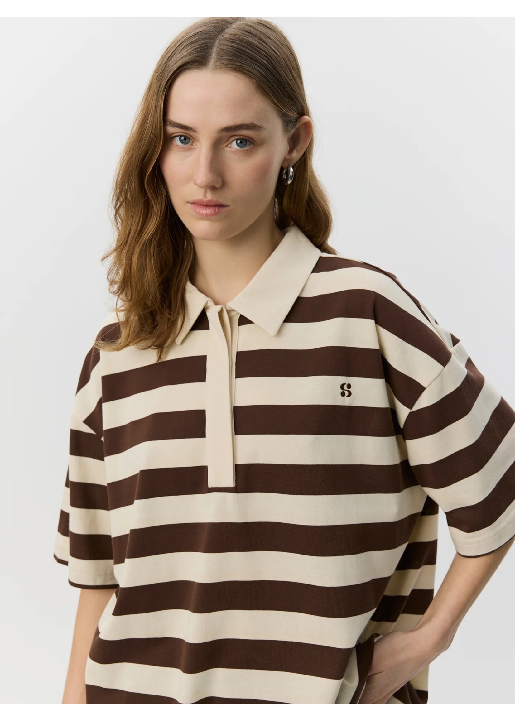 SOFIE SCHNOOR SS PILSW OVERSIZE STRIPED POLO SHIRT OFF WHITE