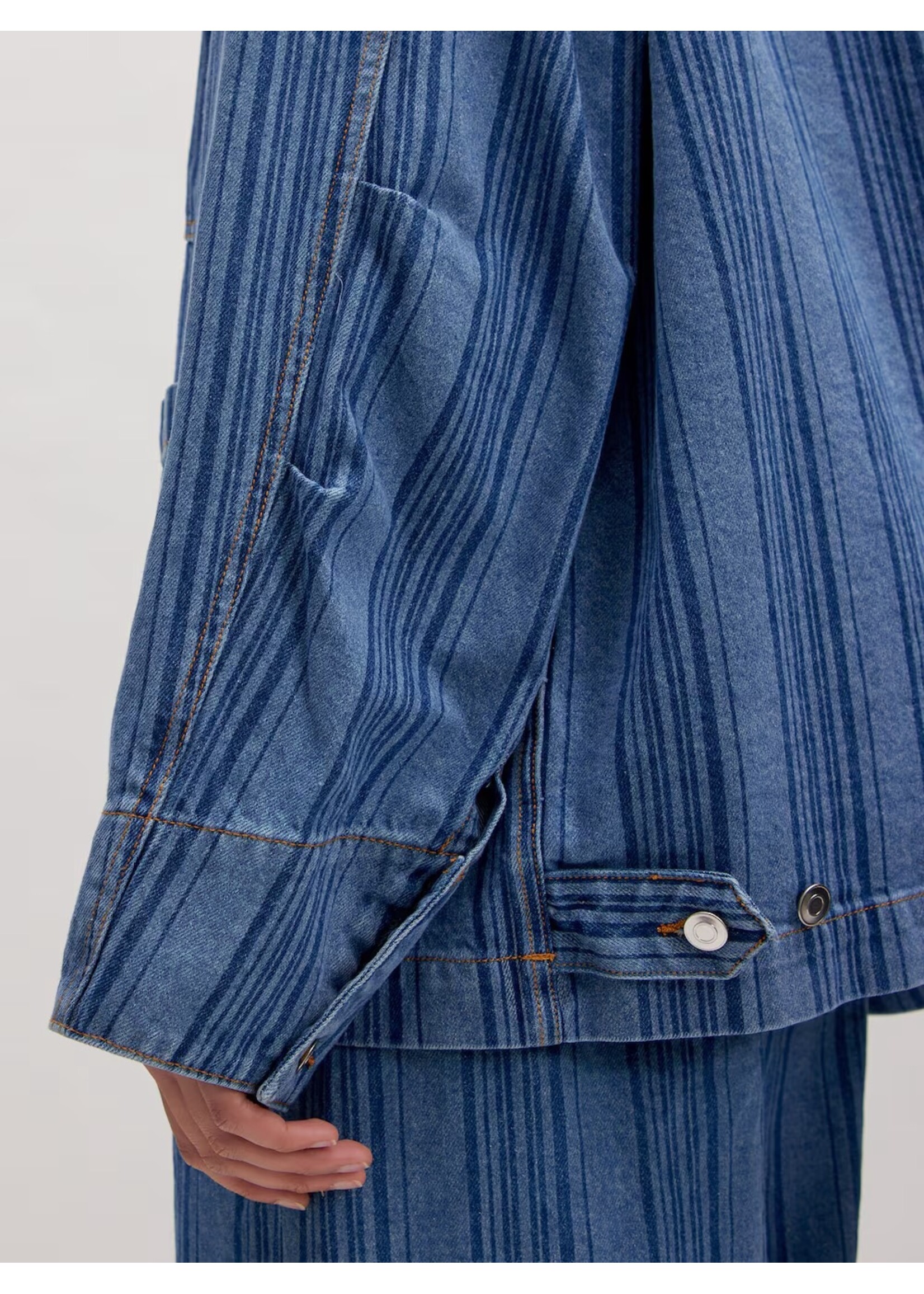 EDITED ED BEXLEY SHIRT LS BLUE DENIM STRIPE