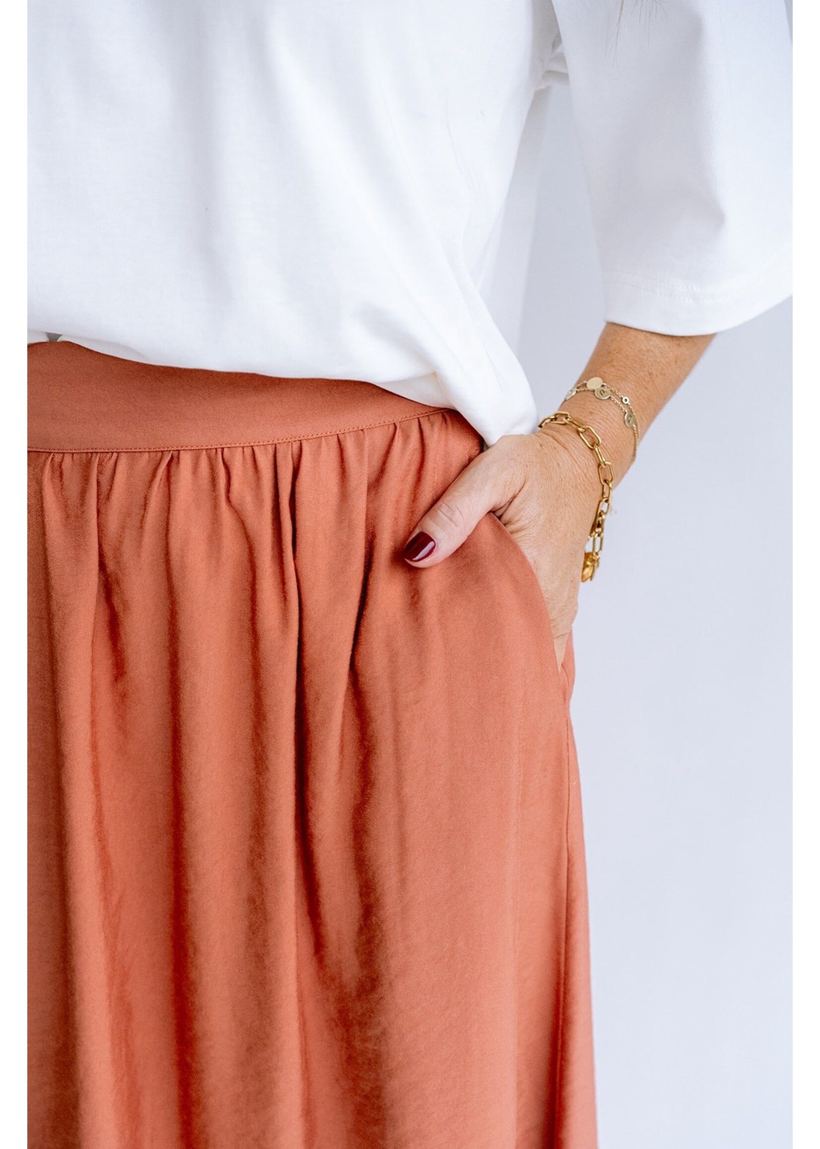 HELD HE VIKTOR TEE WHITE/RUST