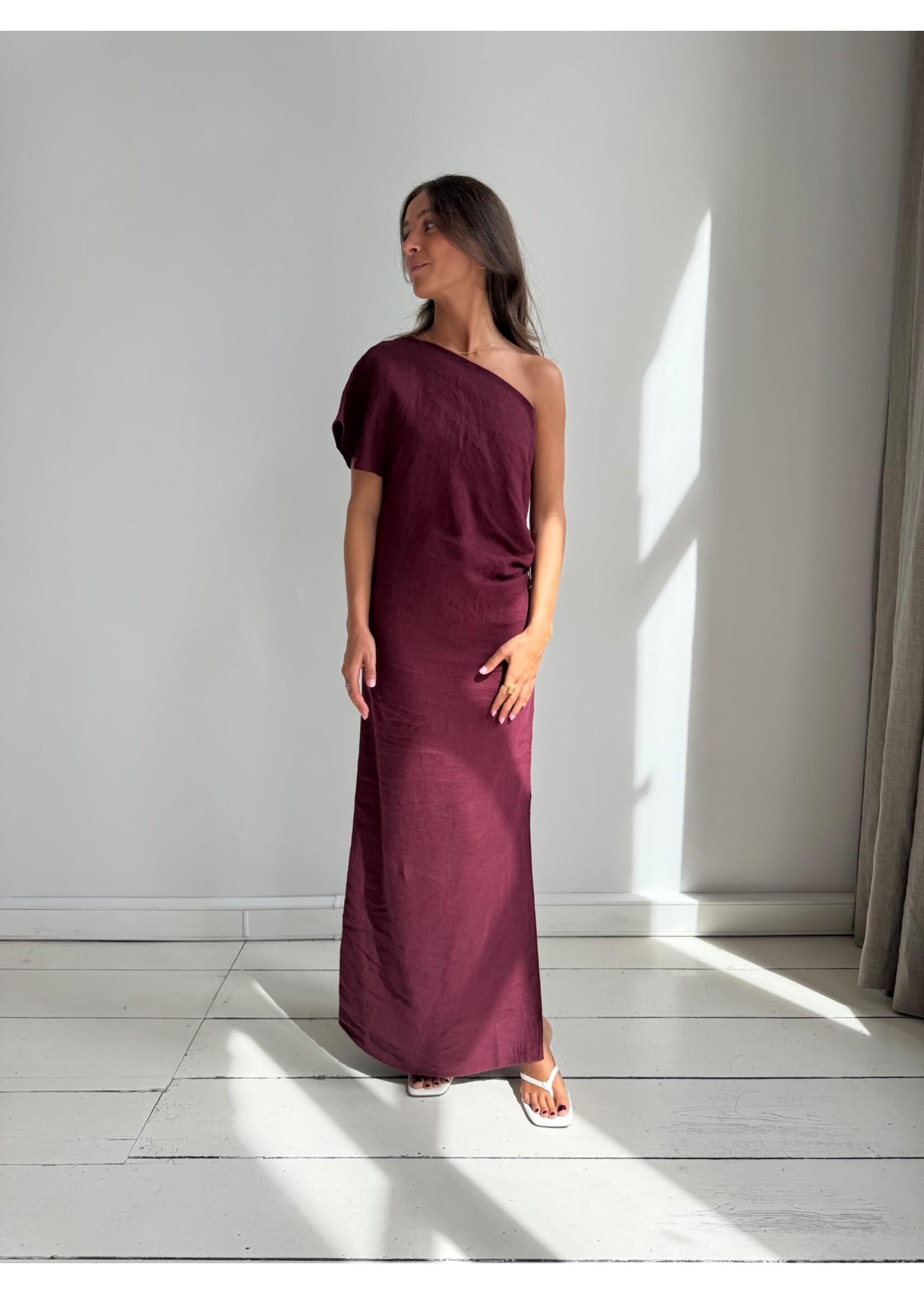 LIVTHELABEL LTL SASHA HALF SHOULDER DRESS