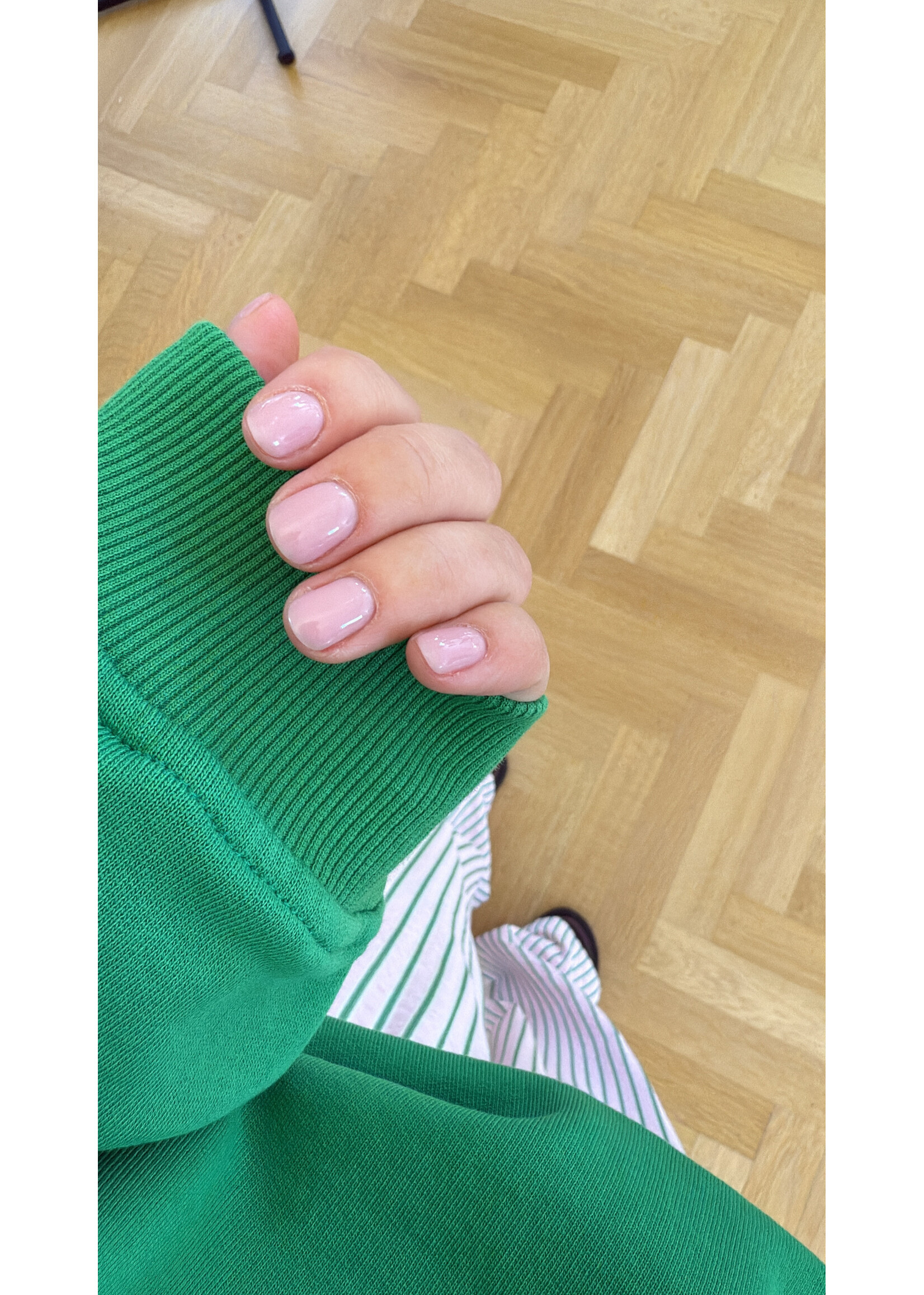 EDITED ED OVERSIZE EMIELIA SWEATER JELLY BEAN