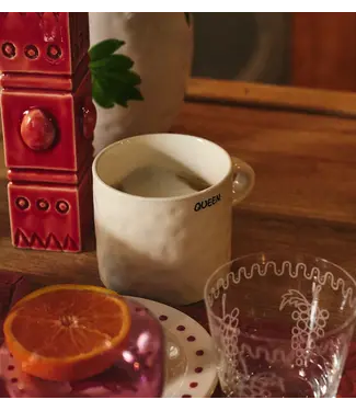 Anna+Nina A+N TEA  MUG QUEEN
