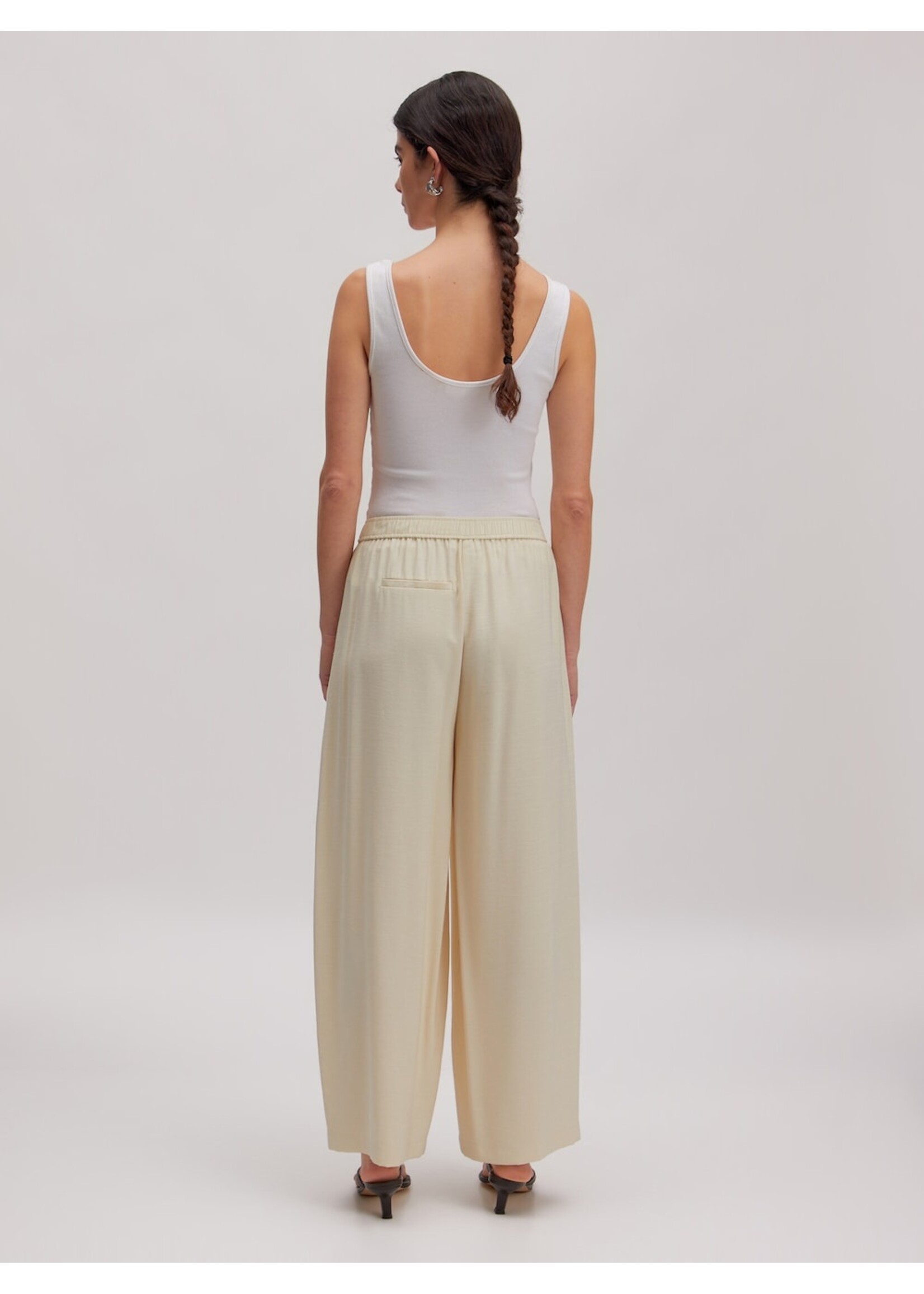 EDITED ED QUANDA TROUSERS ALMOND MILK